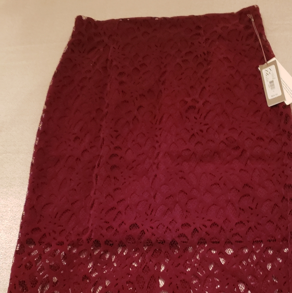 New York & Co Burgundy Velvet Burnout midi-skirt